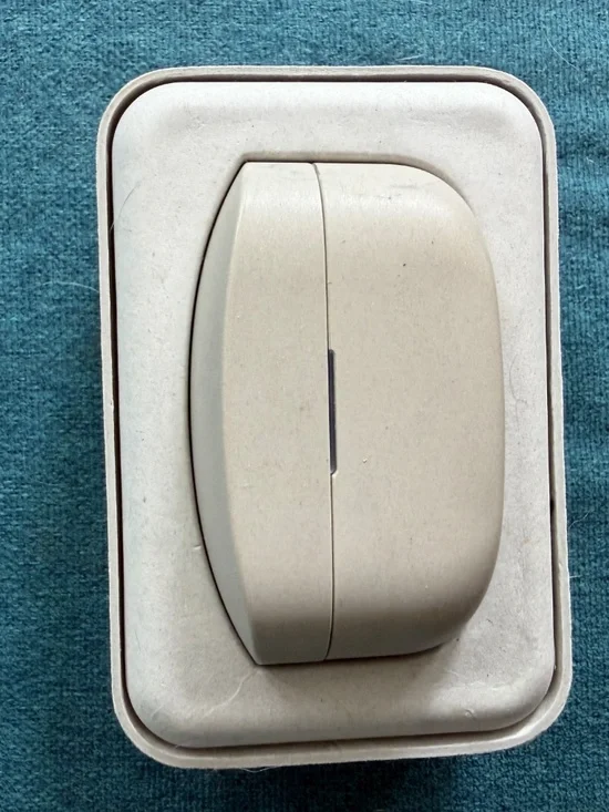 Sony Noise Canceling Earbuds YY2948 with charging case and original box - Picture 5 of 7